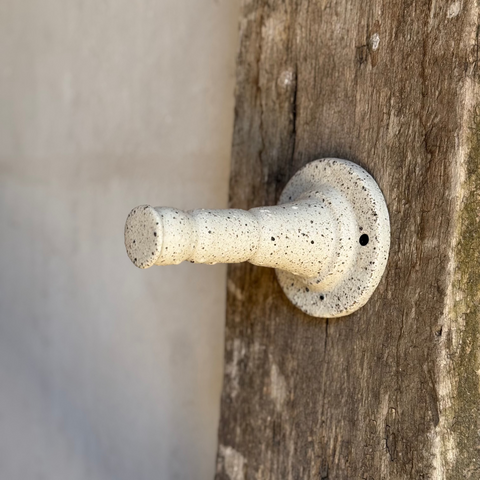 Soporte de Muro Blanco Mota