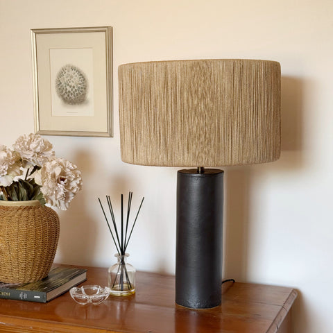 Lámpara Puelche Negra & Yute